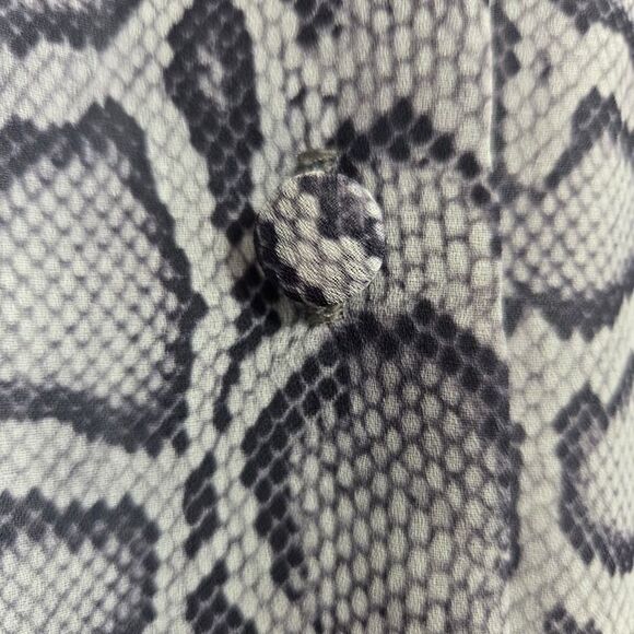 VTG Y2K Snakeskin Print Button Down Black White Sheer Top LARGE - Picture 3 of 12